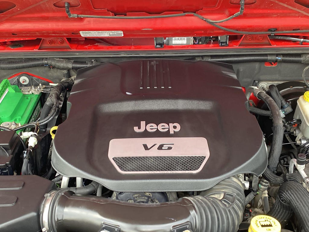 Thumbnail: 2014 Jeep Wrangler - 9