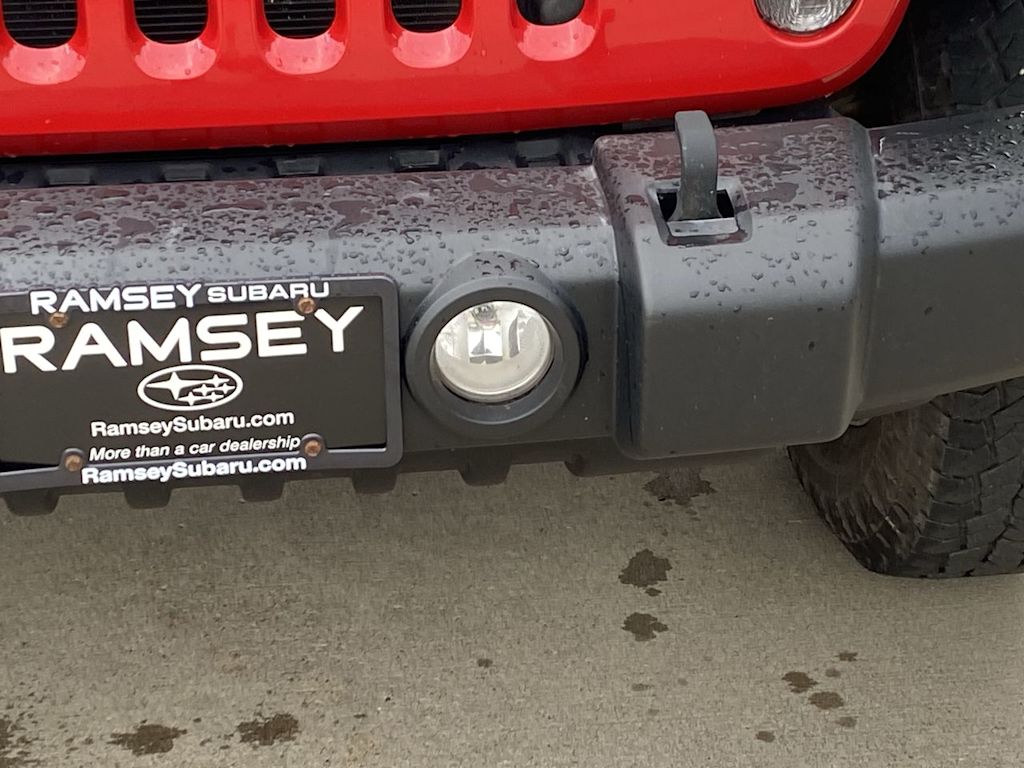 Thumbnail: 2014 Jeep Wrangler - 24