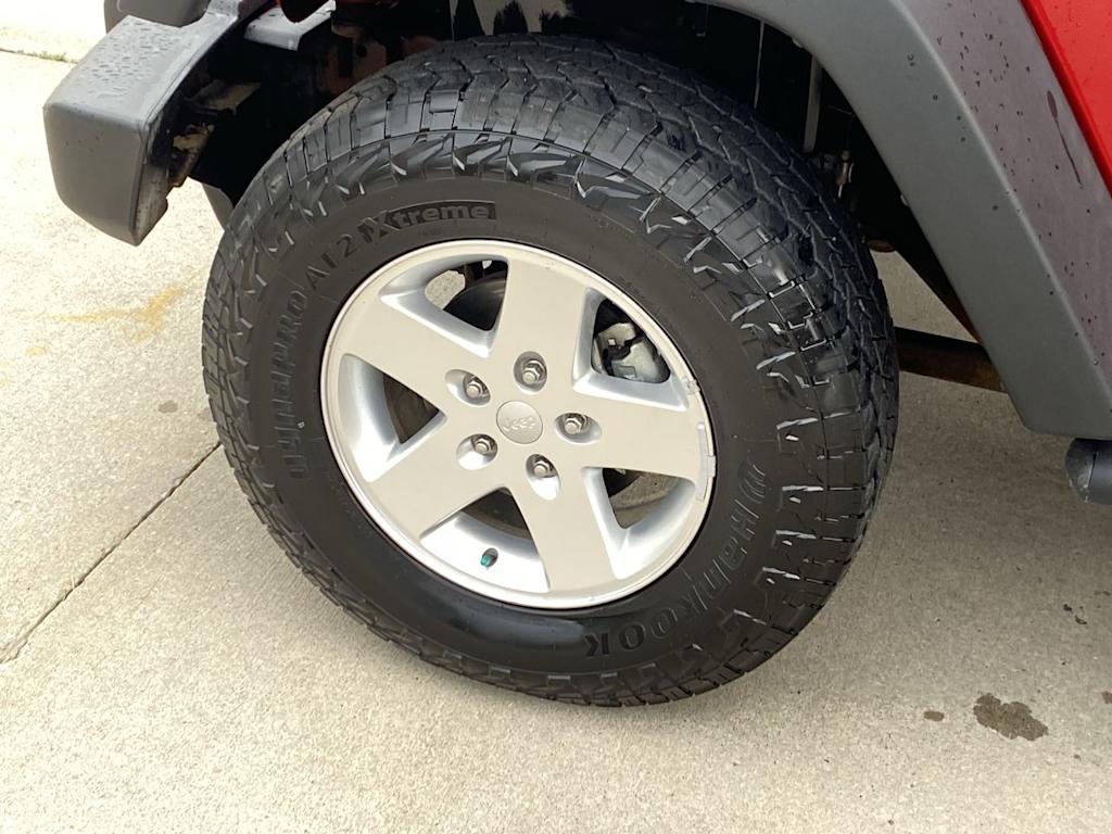 Thumbnail: 2014 Jeep Wrangler - 7