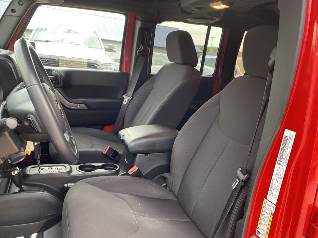 Thumbnail: 2014 Jeep Wrangler - 10