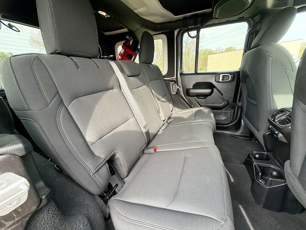 Thumbnail: 2021 Jeep Wrangler - 25
