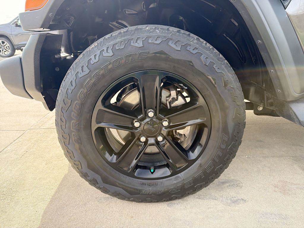 Thumbnail: 2021 Jeep Wrangler - 7