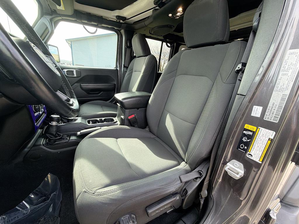 Thumbnail: 2021 Jeep Wrangler - 10