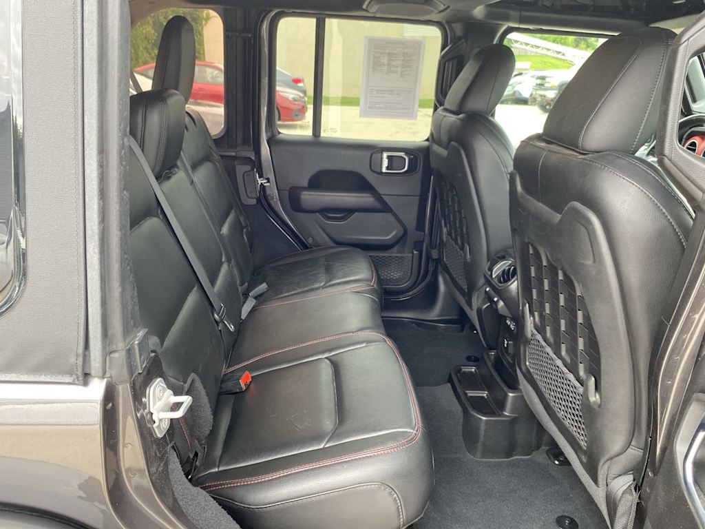 Thumbnail: 2019 Jeep Wrangler - 26