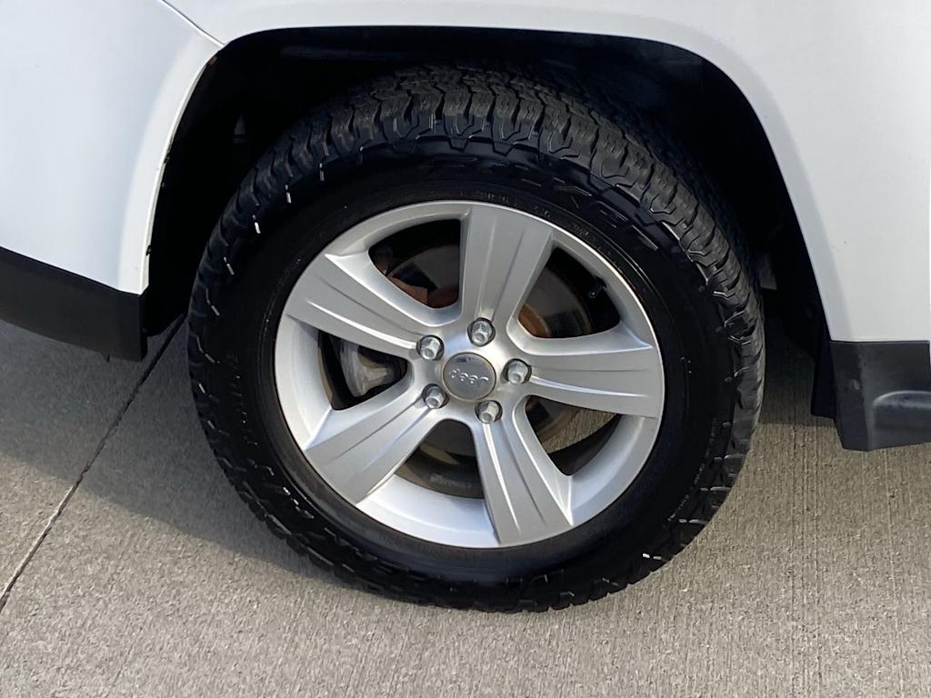 Thumbnail: 2013 Jeep Compass - 7