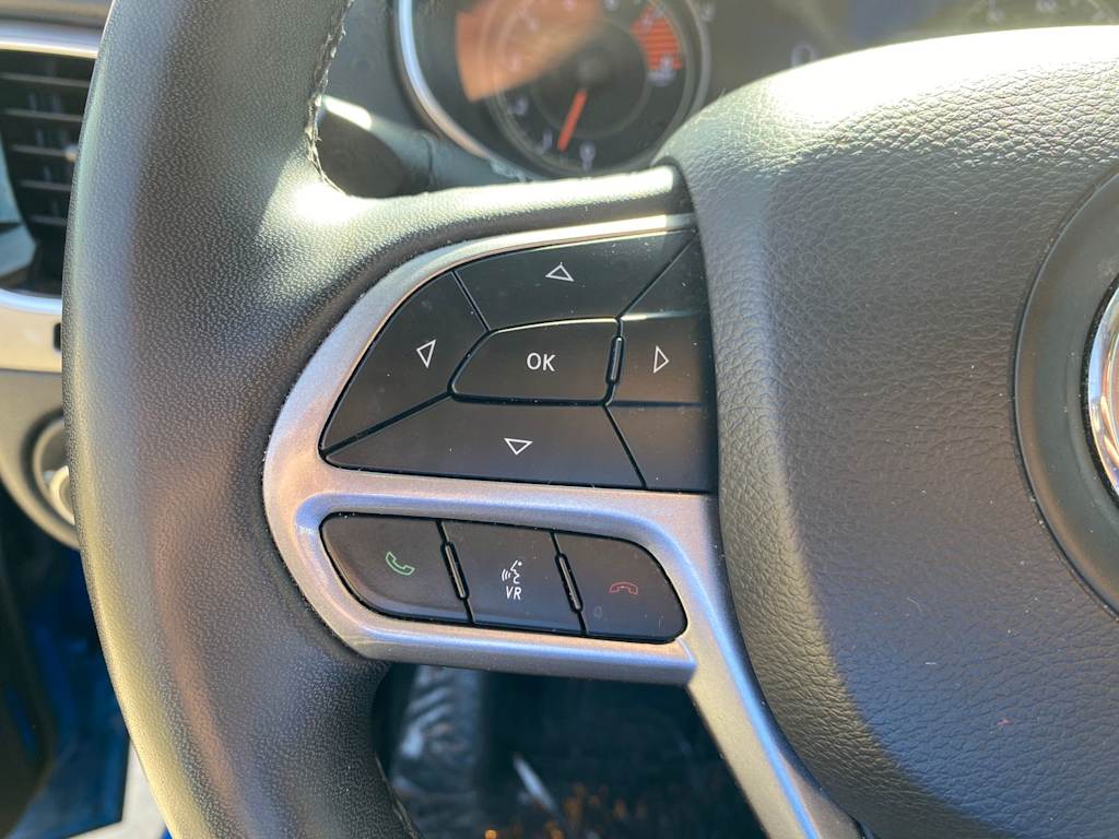 Thumbnail: 2022 Jeep Cherokee - 29