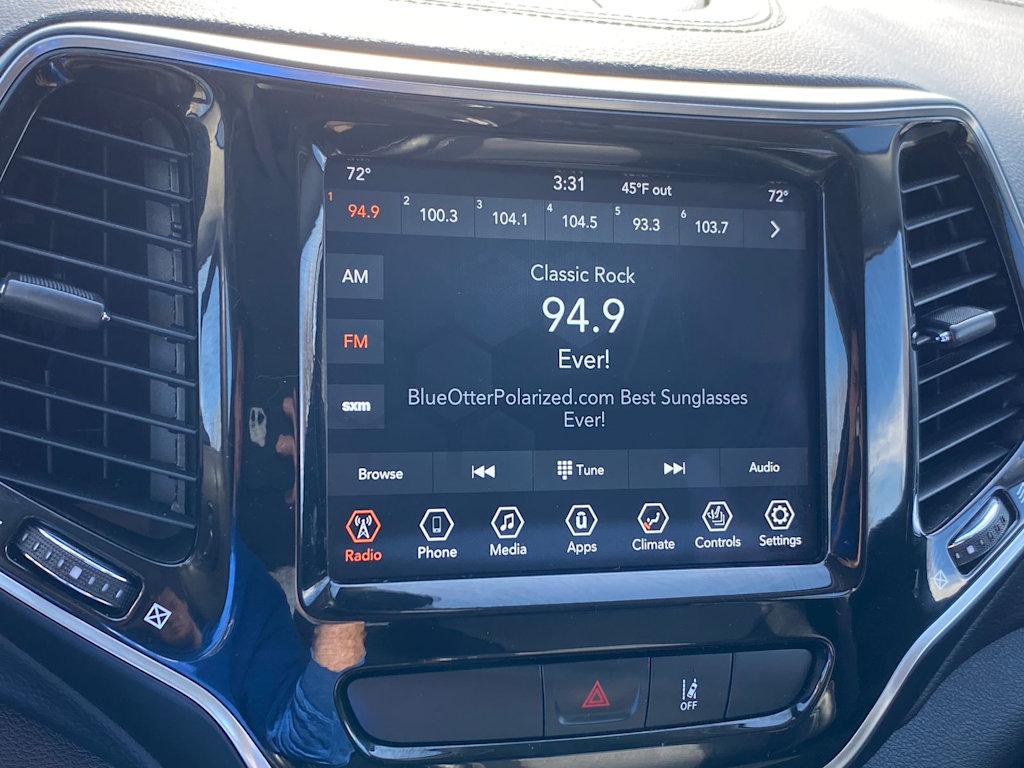 Thumbnail: 2022 Jeep Cherokee - 13