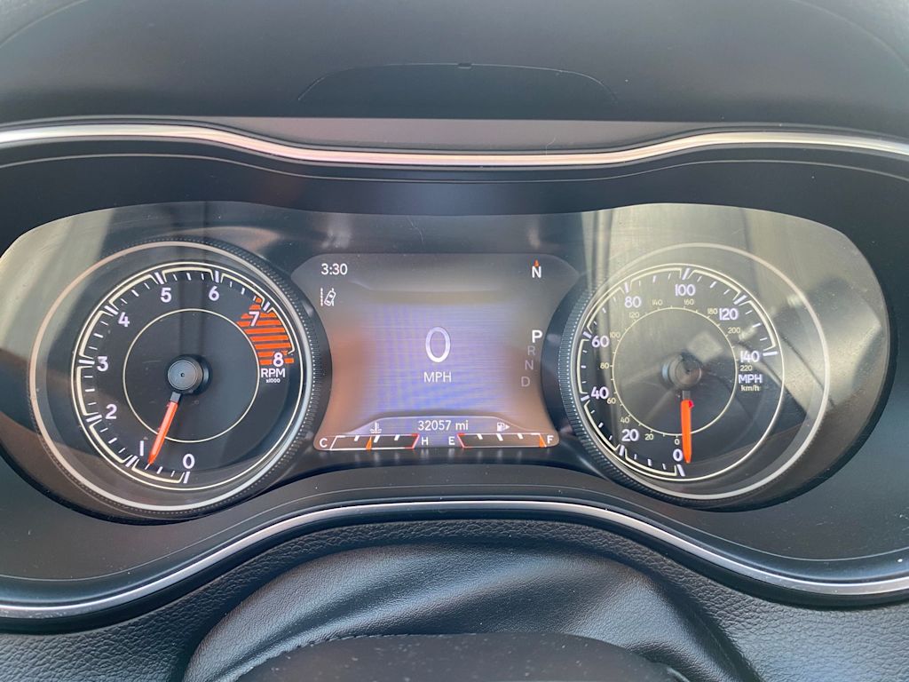 Thumbnail: 2022 Jeep Cherokee - 15