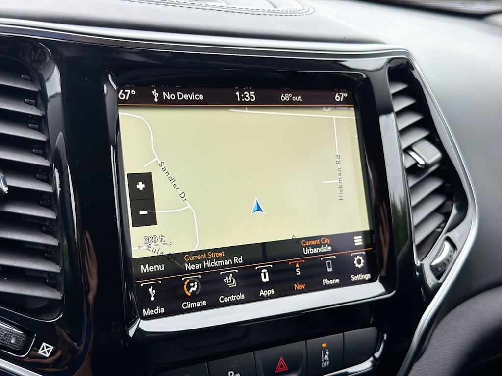 Thumbnail: 2019 Jeep Cherokee - 20