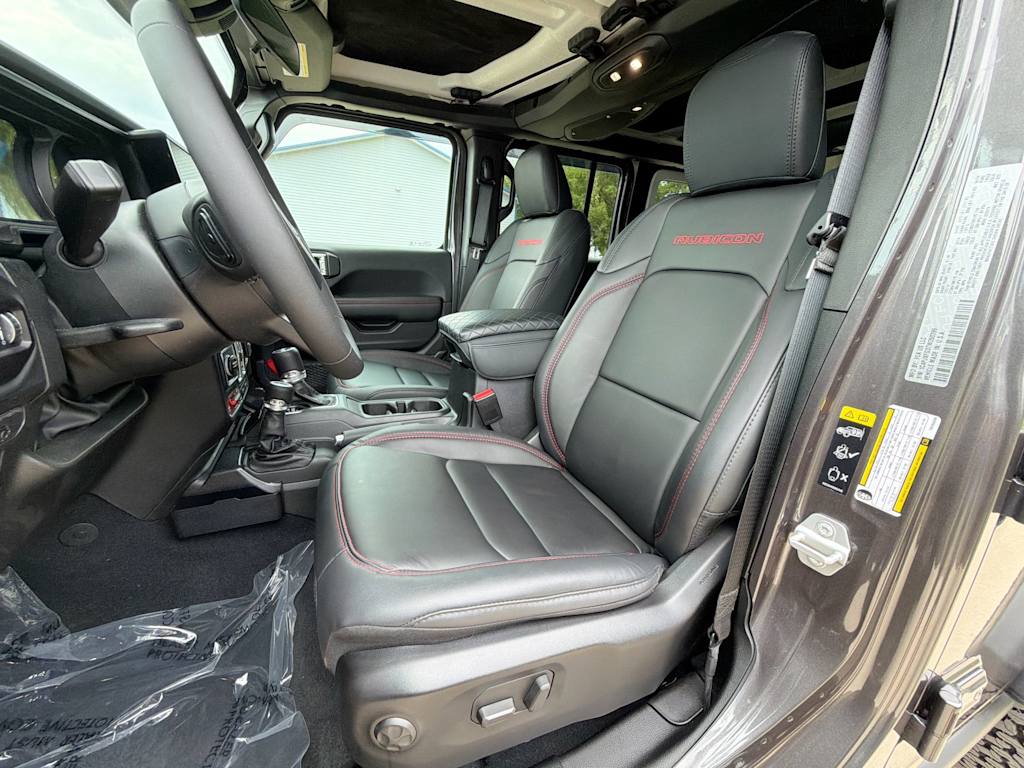 Thumbnail: 2026 Jeep Wrangler - 11