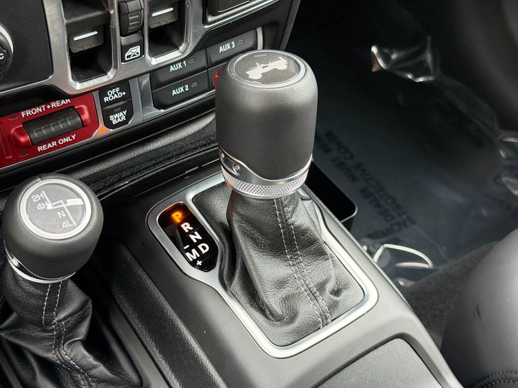 Thumbnail: 2026 Jeep Wrangler - 16
