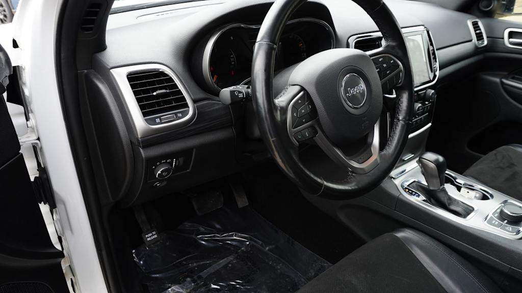 Thumbnail: 2020 Jeep Grand Cherokee - 2