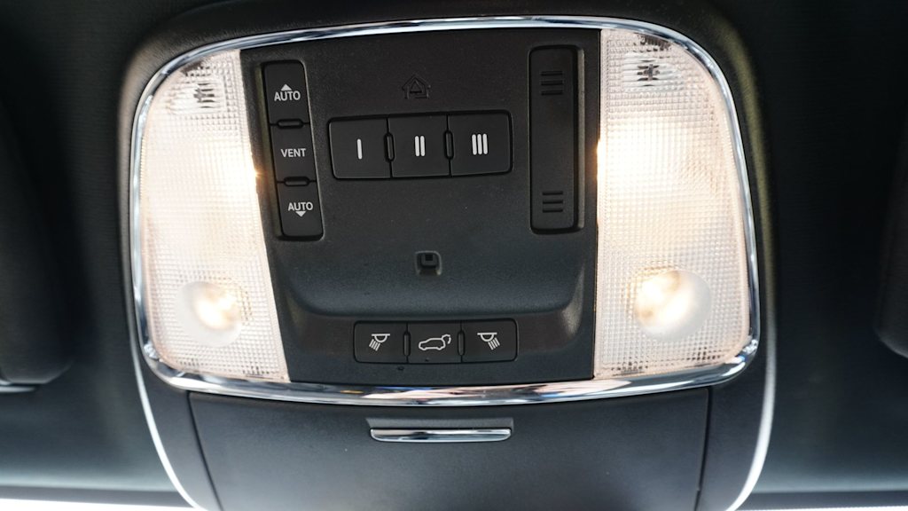 Thumbnail: 2020 Jeep Grand Cherokee - 13