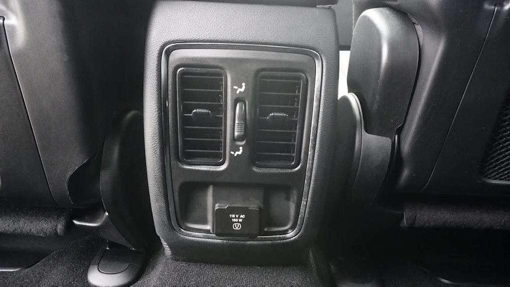 Thumbnail: 2020 Jeep Grand Cherokee - 25