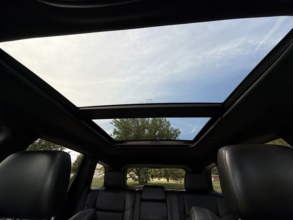 Thumbnail: 2019 Jeep Grand Cherokee - 24