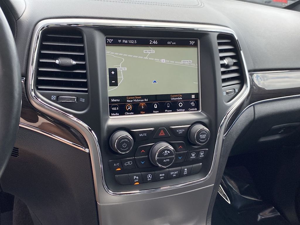 2018 Jeep Grand Cherokee Overland 14