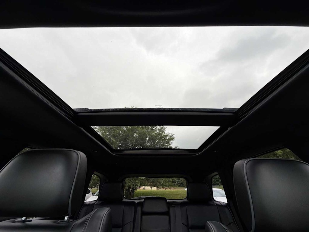 Thumbnail: 2020 Jeep Grand Cherokee - 24