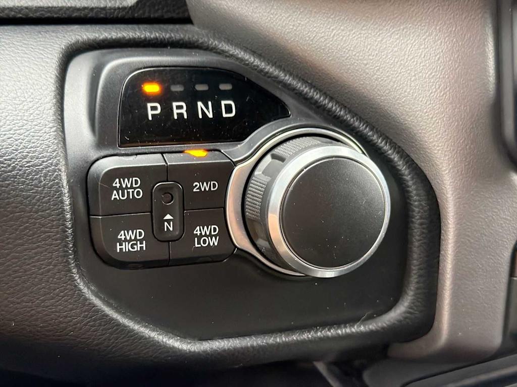 Thumbnail: 2019 RAM 1500 - 29