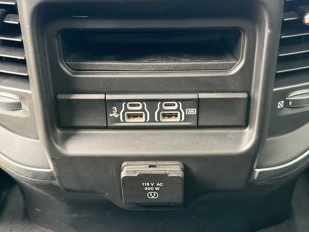 Thumbnail: 2019 RAM 1500 - 30