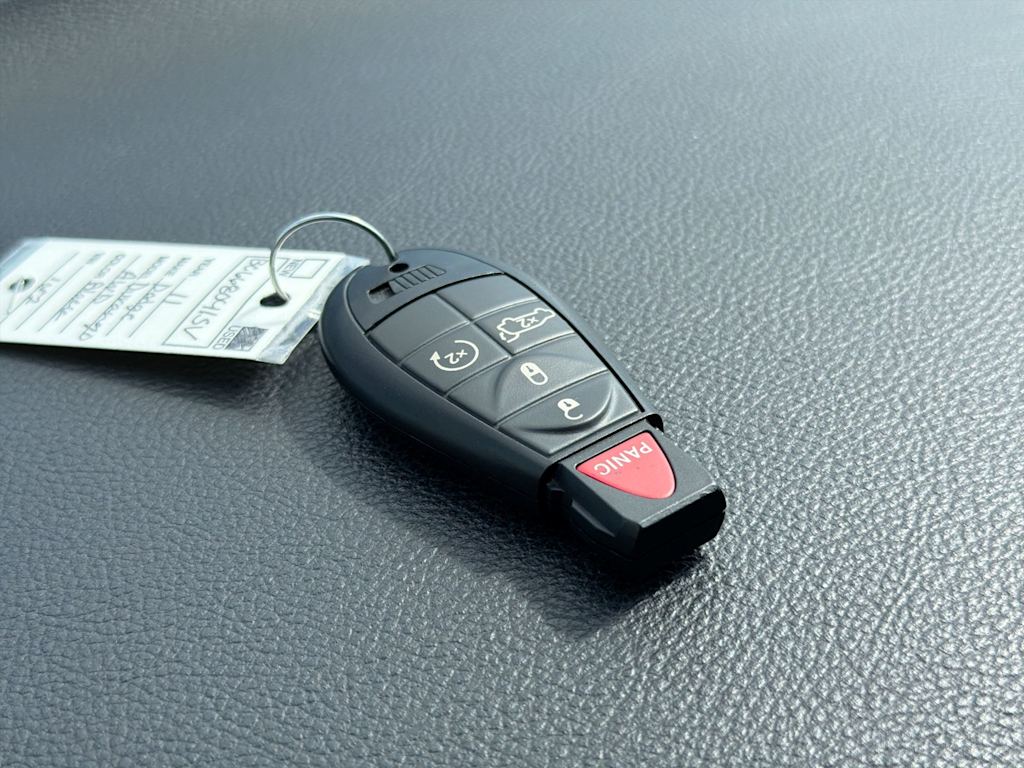 Thumbnail: 2011 Dodge Durango - 18