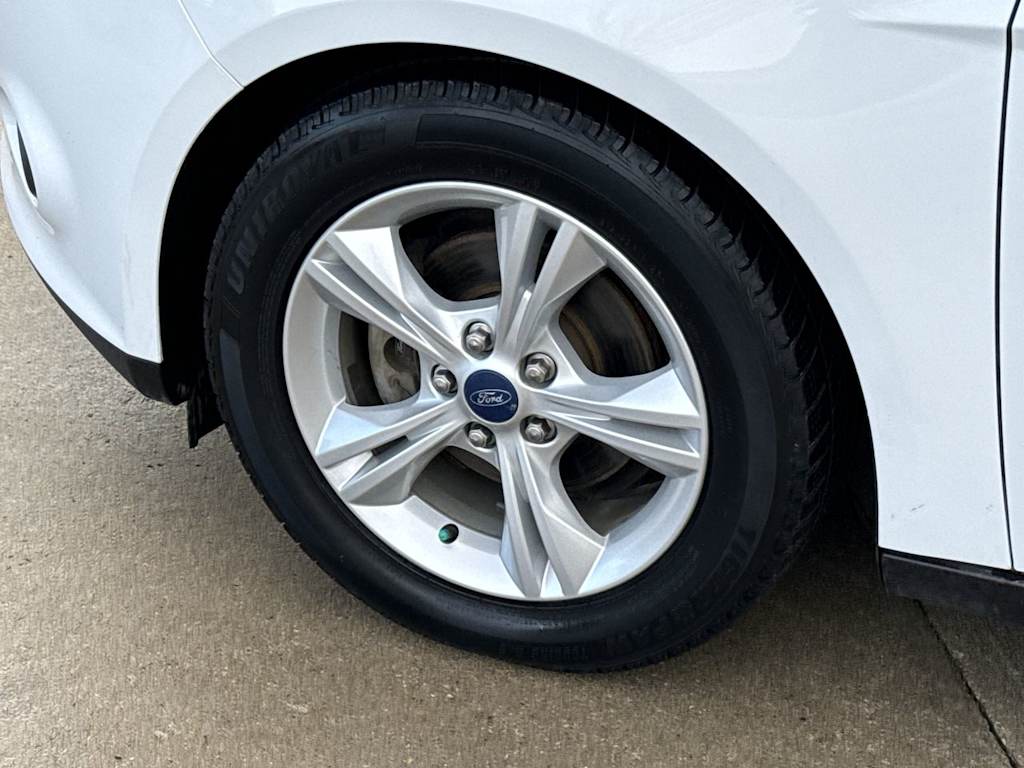 Thumbnail: 2014 Ford Focus - 6