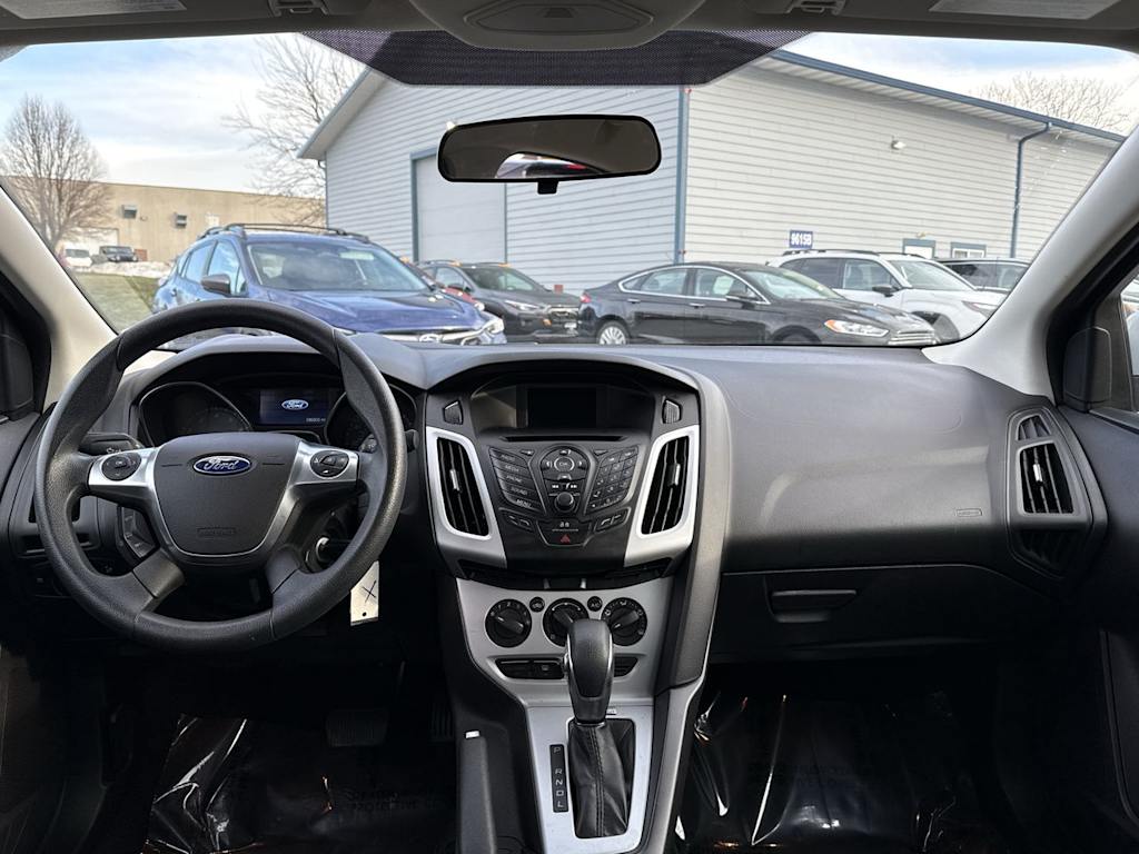 Thumbnail: 2014 Ford Focus - 8