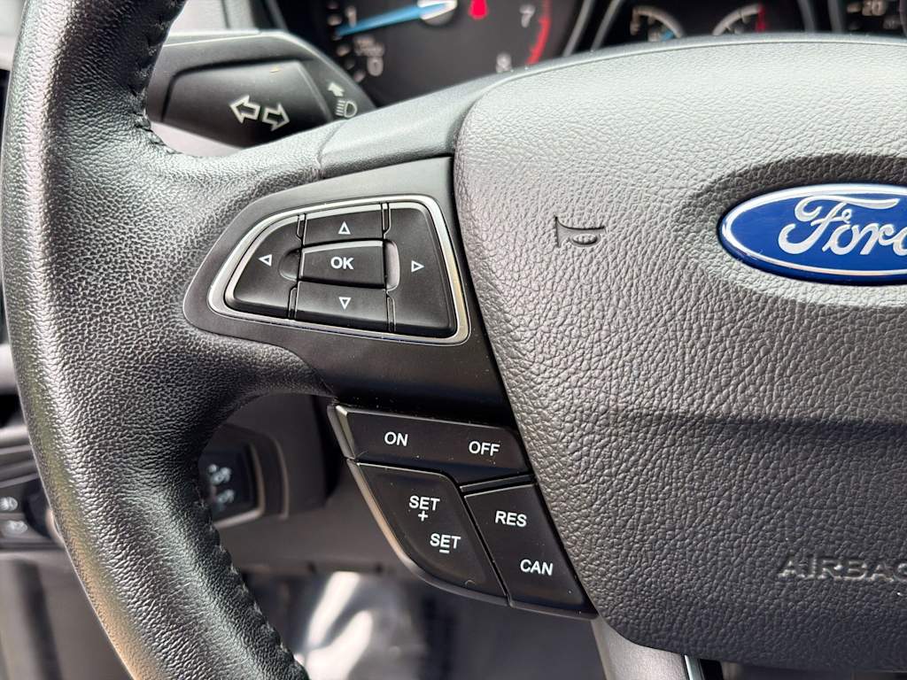 Thumbnail: 2016 Ford Focus - 26