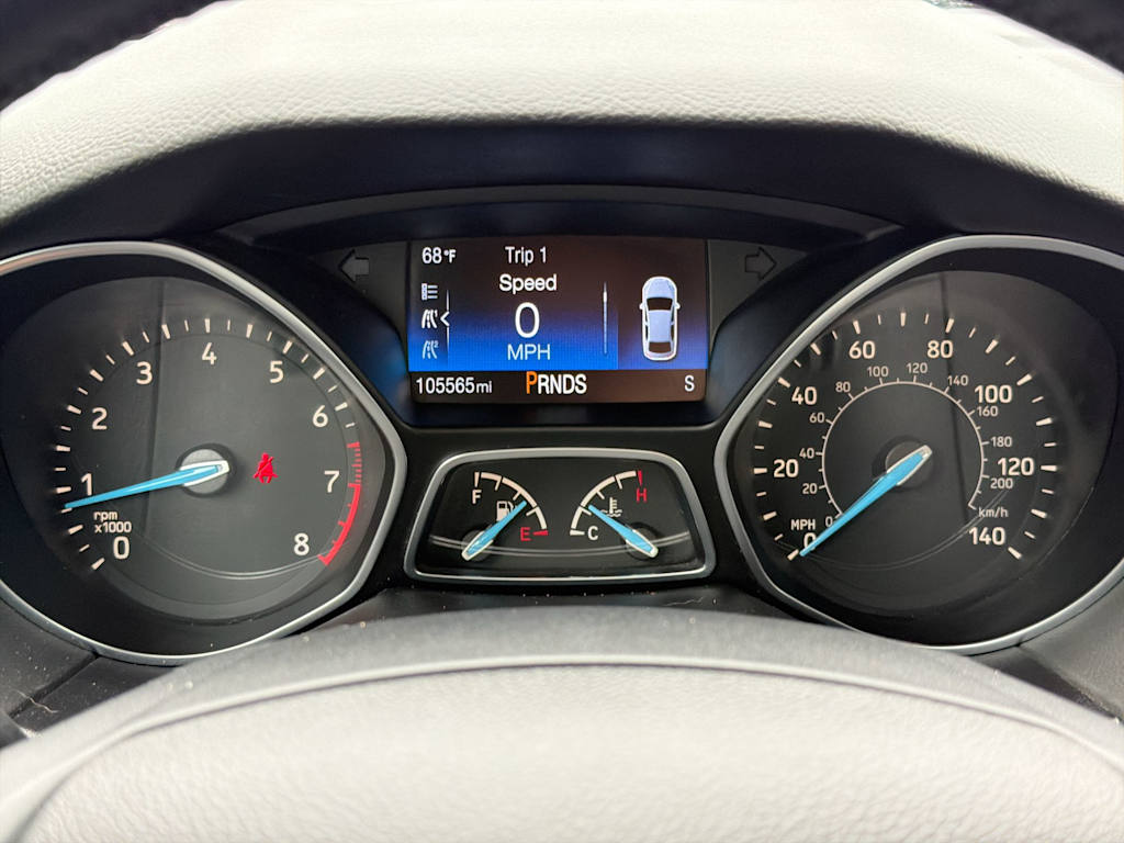 Thumbnail: 2016 Ford Focus - 16