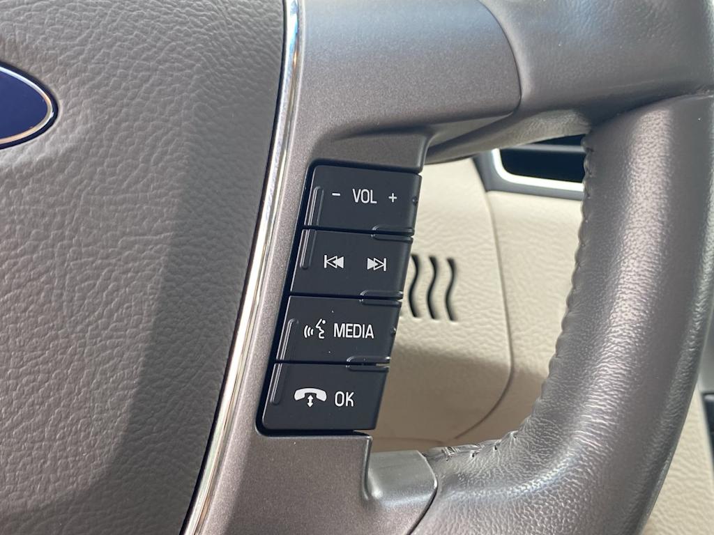 Thumbnail: 2010 Ford Taurus - 28