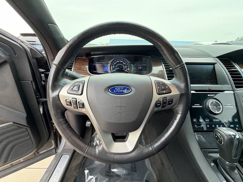 Thumbnail: 2013 Ford Taurus - 11
