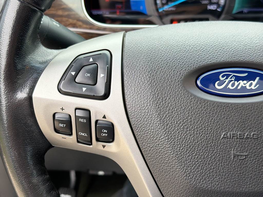 Thumbnail: 2013 Ford Taurus - 27