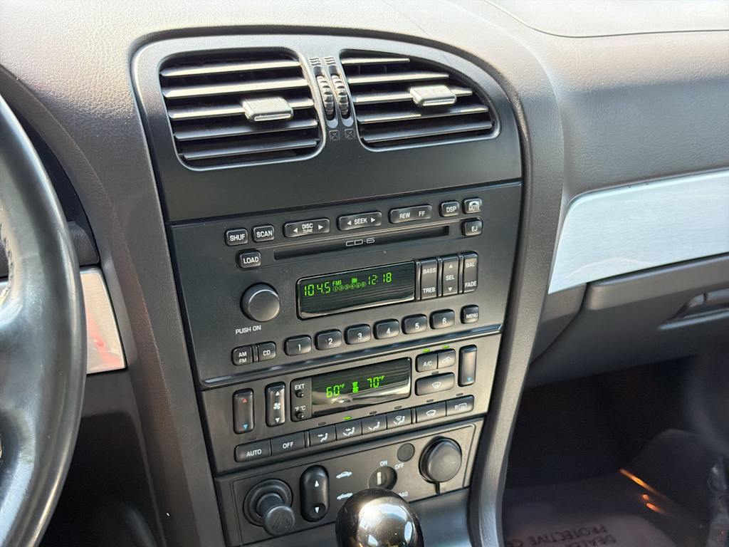 Thumbnail: 2002 Ford Thunderbird - 12