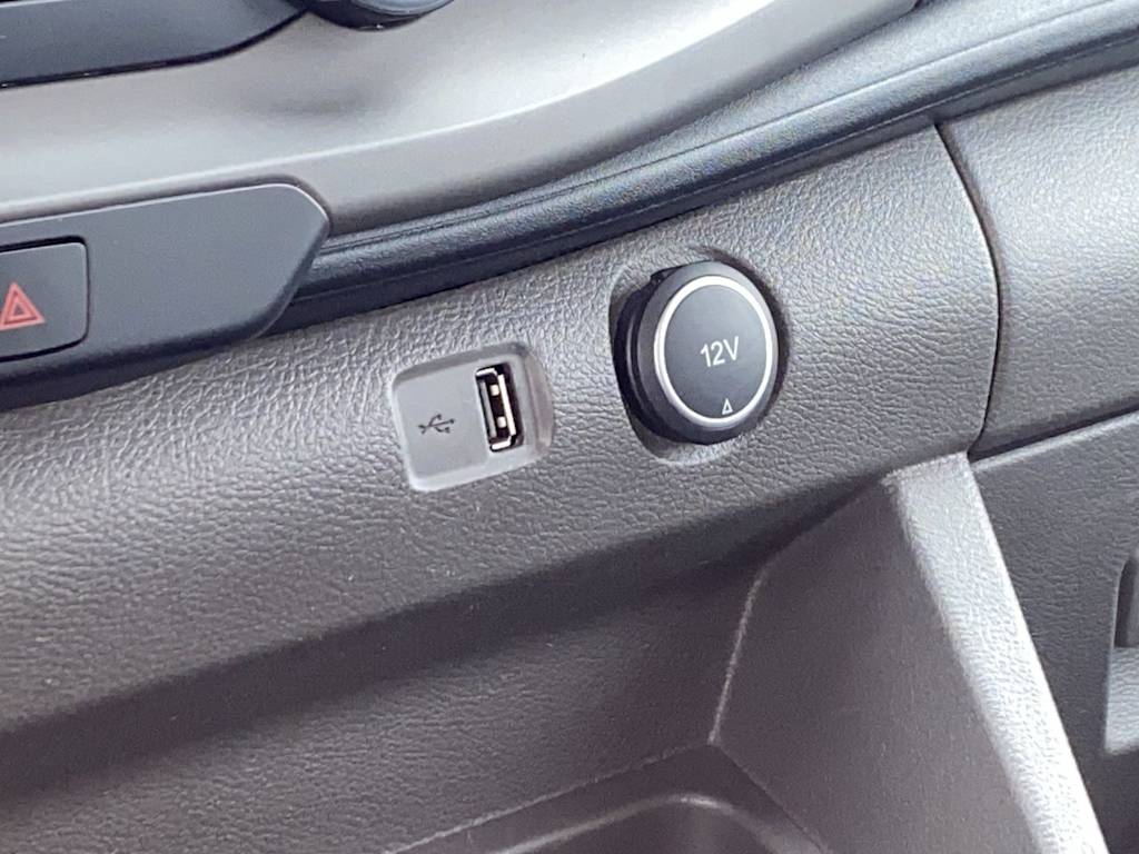 Thumbnail: 2020 Ford Transit Series - 31