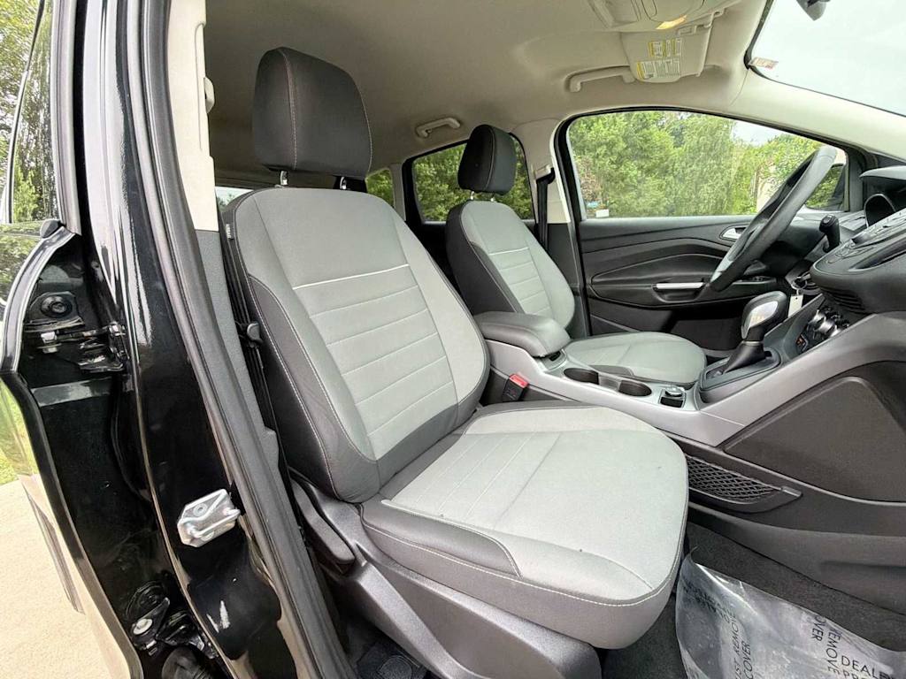 Thumbnail: 2015 Ford Escape - 26