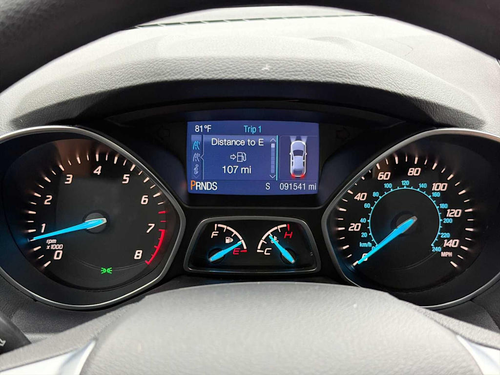 Thumbnail: 2015 Ford Escape - 14