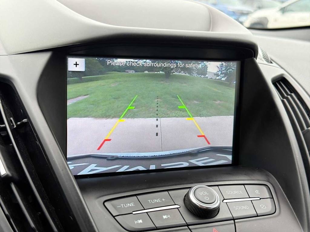 Thumbnail: 2019 Ford Escape - 28