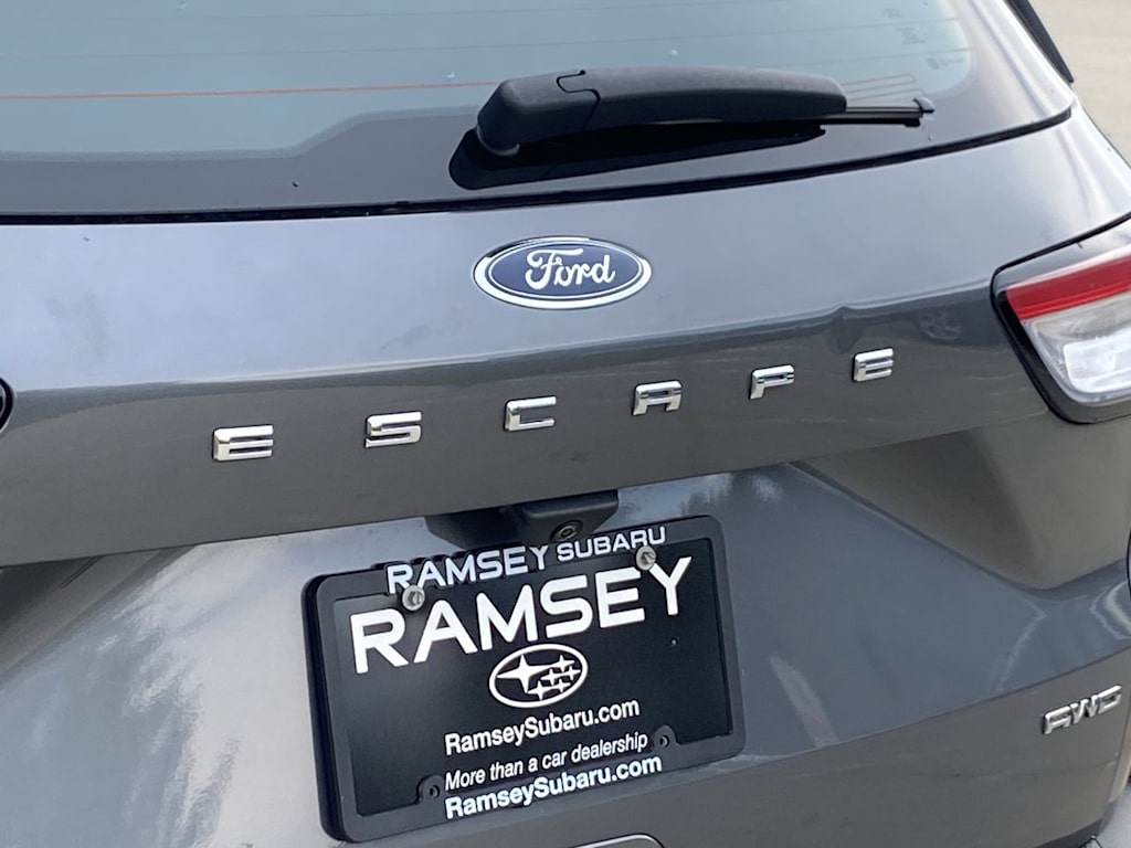 Thumbnail: 2021 Ford Escape - 13
