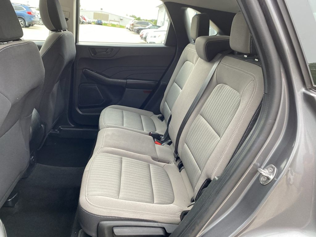 Thumbnail: 2021 Ford Escape - 23
