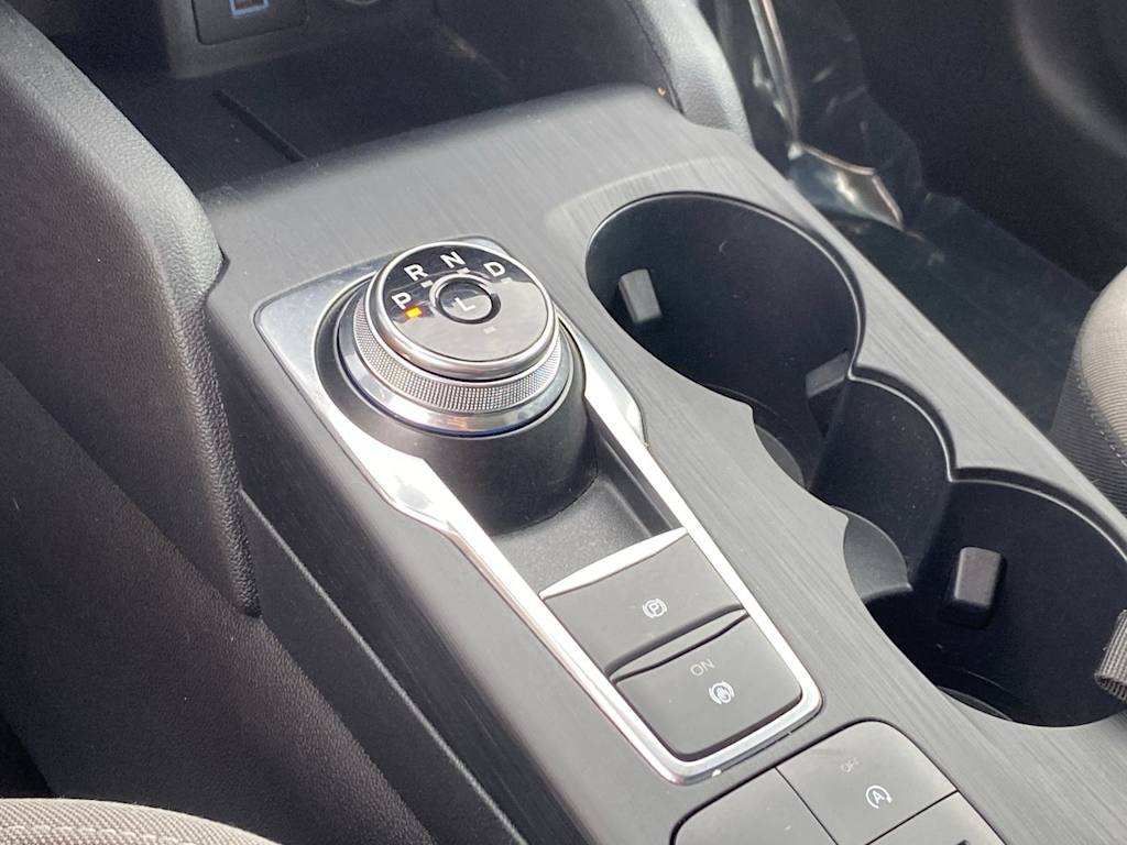 Thumbnail: 2021 Ford Escape - 31