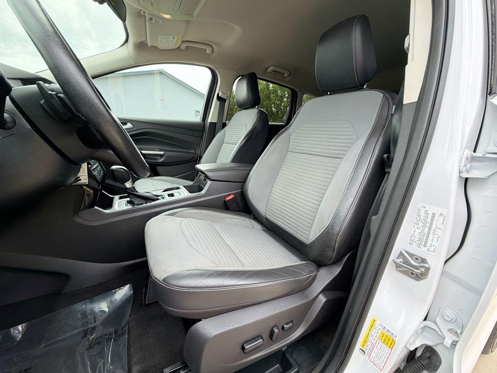 Thumbnail: 2018 Ford Escape - 9