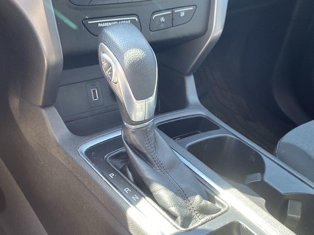Thumbnail: 2019 Ford Escape - 32