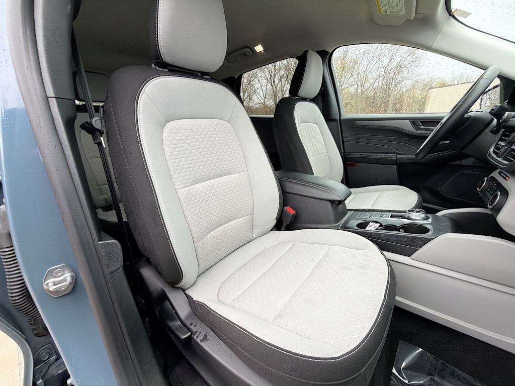 Thumbnail: 2024 Ford Escape - 25