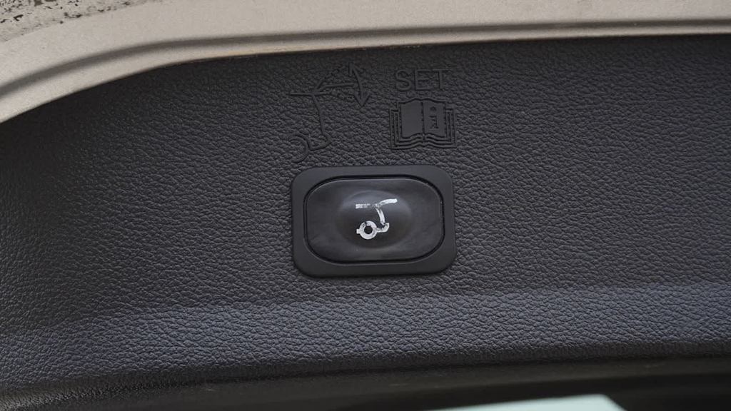 Thumbnail: 2019 Ford Escape - 27