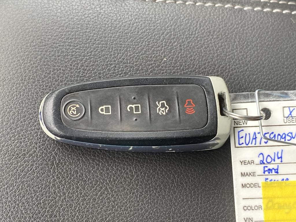 Thumbnail: 2014 Ford Escape - 18