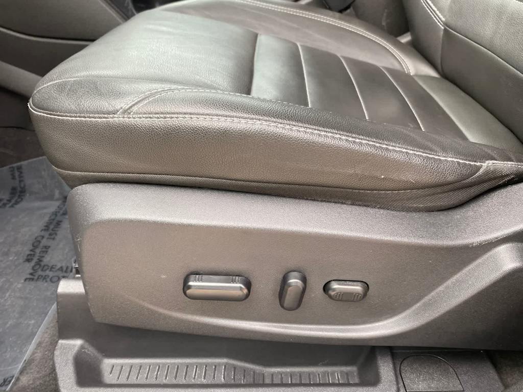 Thumbnail: 2014 Ford Escape - 23