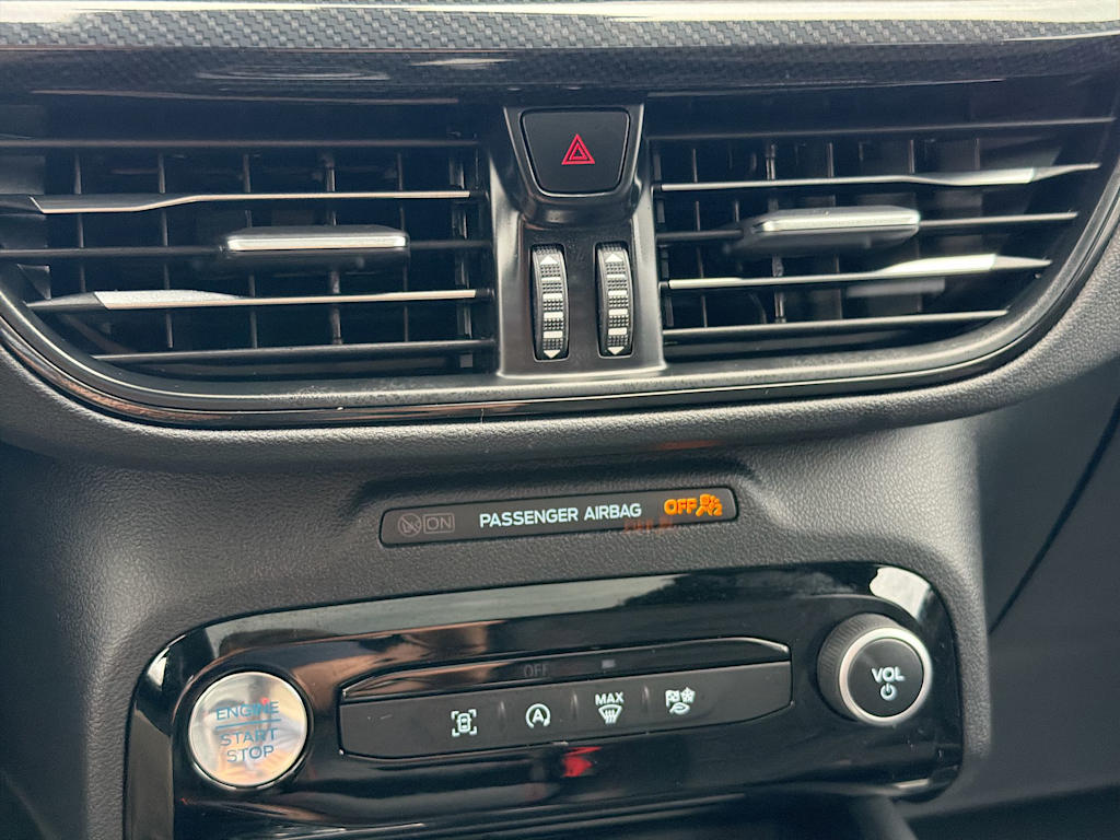 Thumbnail: 2023 Ford Escape - 29