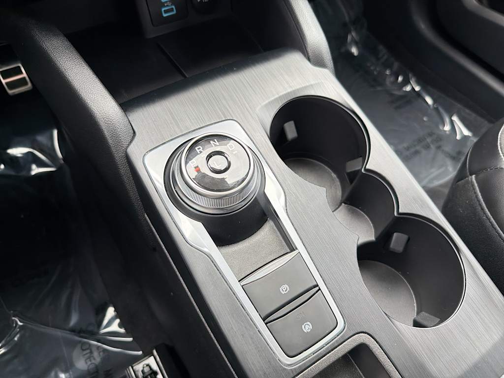 Thumbnail: 2023 Ford Escape - 14