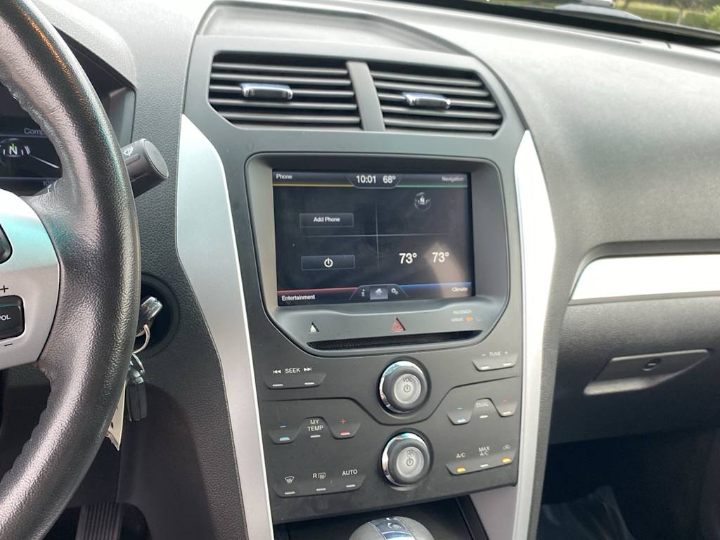 Thumbnail: 2011 Ford Explorer - 14