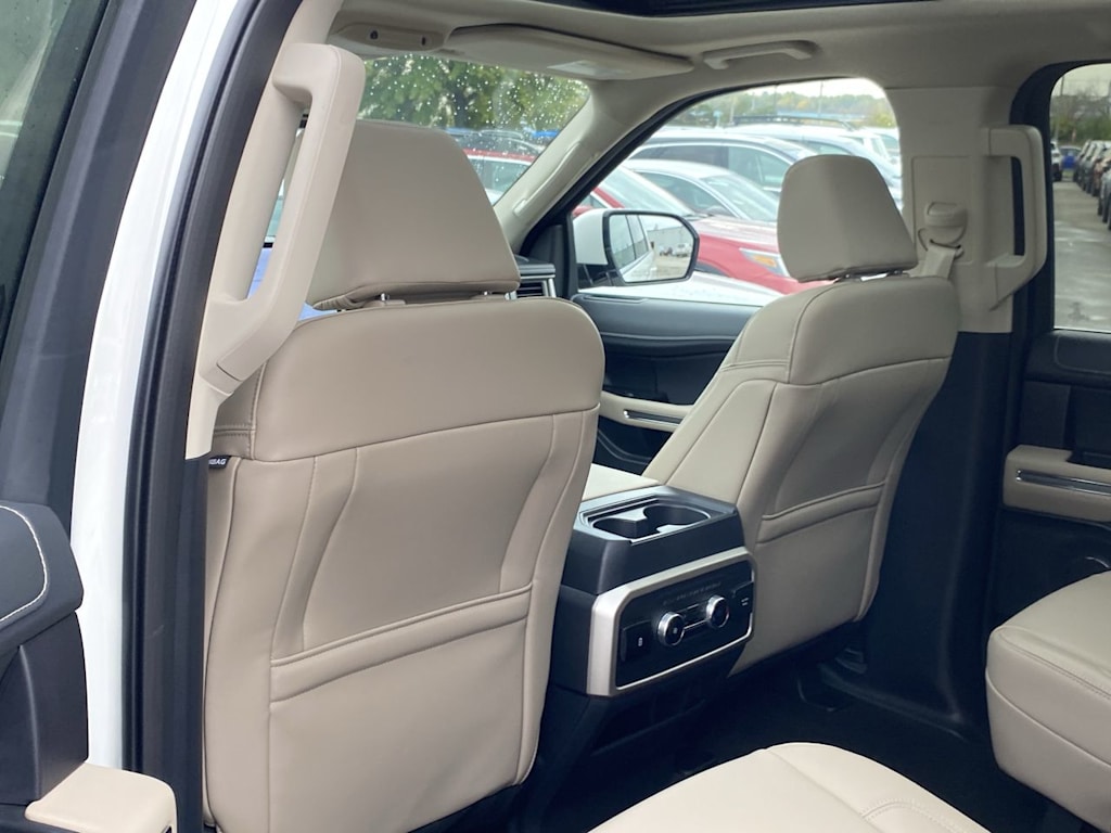 Thumbnail: 2024 Ford Expedition - 12