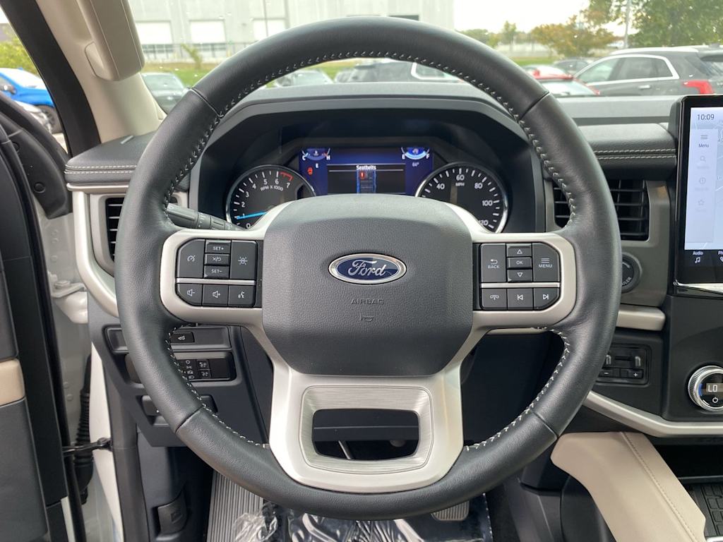 Thumbnail: 2024 Ford Expedition - 13